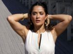 Salma Hayek zažiari vo filme The Septembers of Shiraz