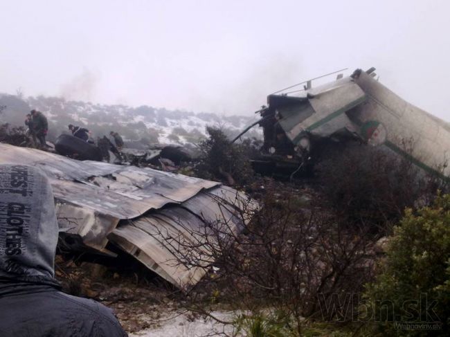 V Alžírsku vyhlásili pre leteckú nehodu štátny smútok