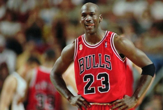 Basketbalový šampión Michael Jordan sa stal otcom dvojičiek