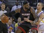 Video: LeBron zachránil Miami v poslednej sekunde zápasu