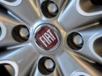 Automobilka Fiat má veľké plány v bankovníctve