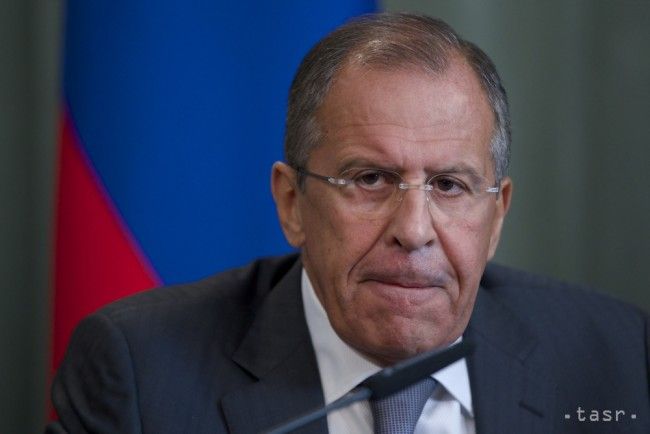 Lavrov kritizuje médiá za informovanie o Ukrajine a Sýrii