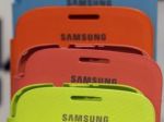 Vlani sa predala skoro miliarda smartfónov, dominuje Samsung
