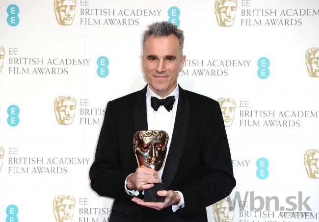 Na udeľovaní Oscarov sa predstaví aj Daniel Day-Lewis