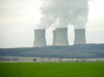 Jadrové elektrárne sú vraj ekonomickým nezmyslom
