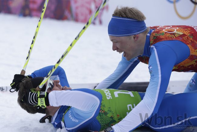 Zlato z tímšprintu získali fínski bežci na lyžiach