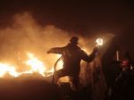 Kyjevský Majdan stále horí, násilie pokračuje