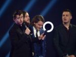 Ceny Brit Awards 2014 ovládli Arctic Monkeys a One Direction