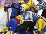 V severskom derby uspeli Švédi, zahrajú si finále olympiády