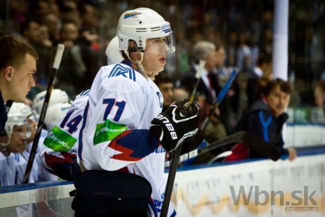 Novosibirsk zdolal najslabší článok KHL až po nájazdoch
