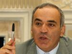 Putinov kritik, šachista Kasparov si prevzal chorvátsky pas