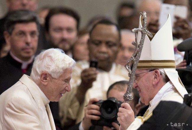 Pápeža pohoršujú mýty, ktoré o ňom kolujú