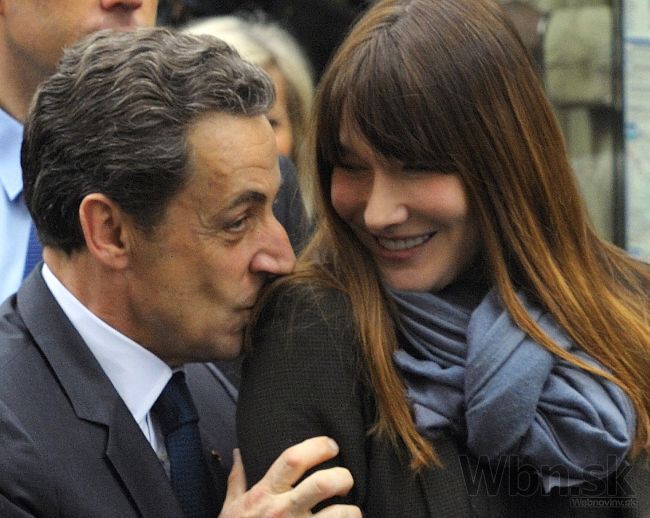 Sarkozyho rozhovory so ženou niekto zverejnil, zažalovali ho