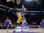 Video: Derby v Los Angeles sa skončilo debaklom Lakers