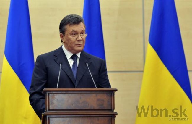 Janukovyč prehovoril z Ruska, Ukrajinu varoval pred vojnou
