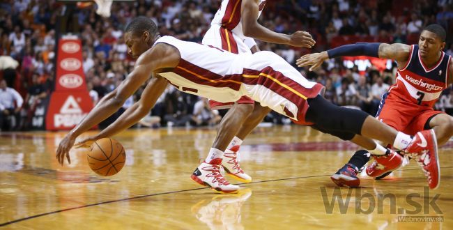 Video: Miami si zahrá play-off, Clippers bojujú o prvenstvo