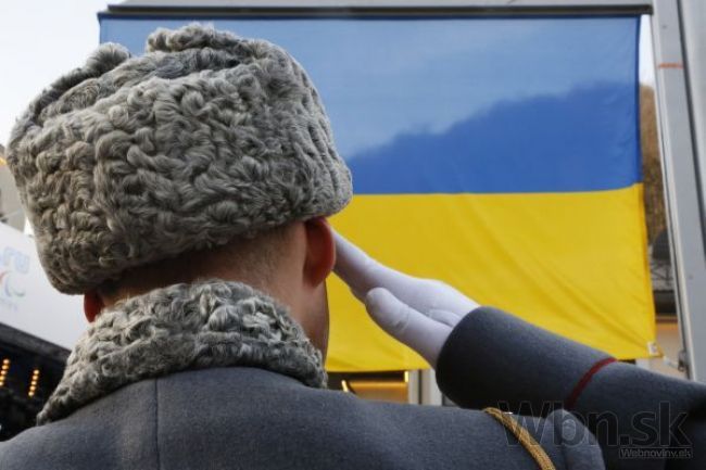 Ukrajinský prezident chce gardu, Krym vyhlásil nezávislosť