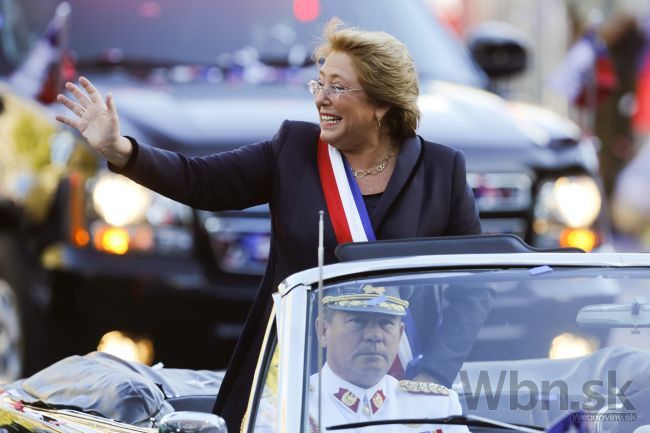 Čile má staronovú prezidentku, Bacheletová sa ujala úradu