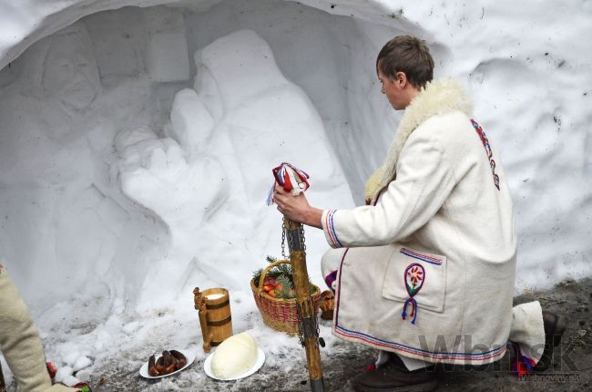 Pri Rainerovej chate je snehu len na malý košík s vajíčkami