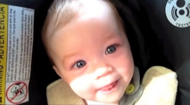 Video: Plačúce bábo vs. spev otecka