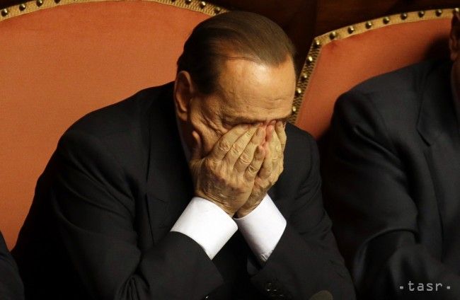 Berlusconi nemôže vykonávať dva roky verejnú funkciu, potvrdil súd