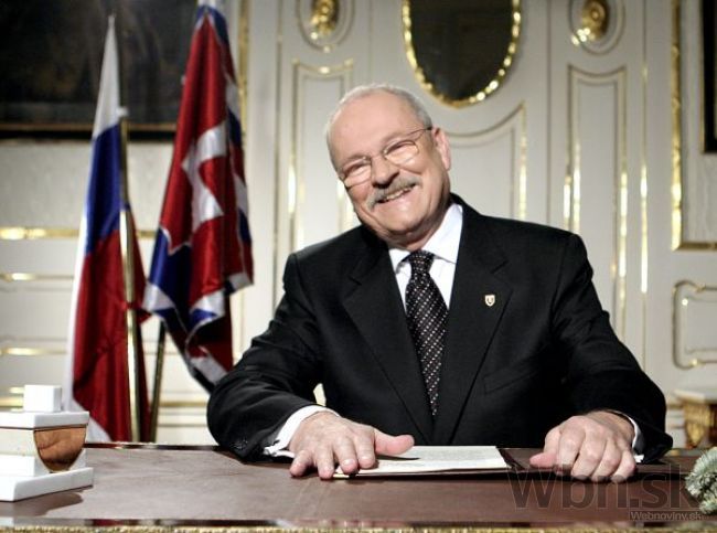 Prezident udelil milosť mužovi, ktorému zakázali šoférovať