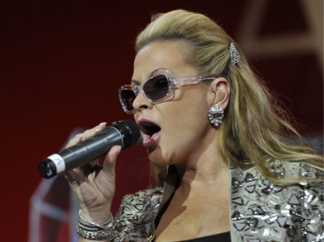 Anastacia má nový videoklip ku skladbe Stupid Little Things