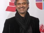 Andrea Bocelli sa oženil so svojou dlhoročnou priateľkou