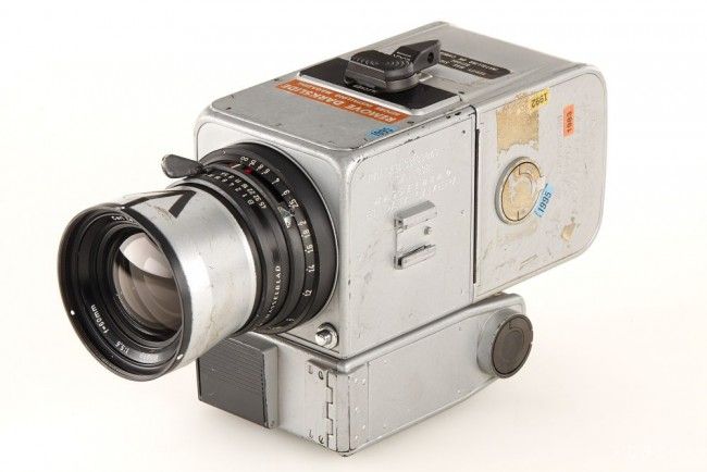 Fotoaparát, ktorý bol na Mesiaci, sa predal za 550-tisíc eur