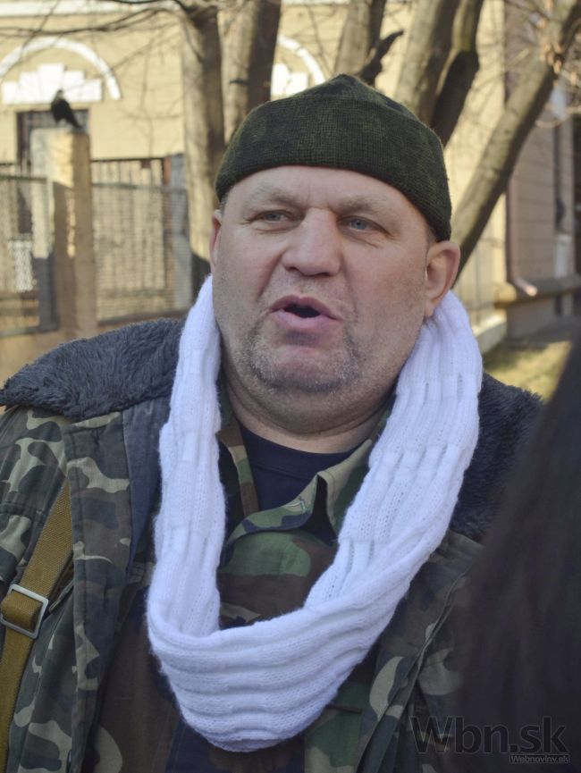 Biely Saša je mŕtvy, ukrajinským policajtom ušiel cez okno
