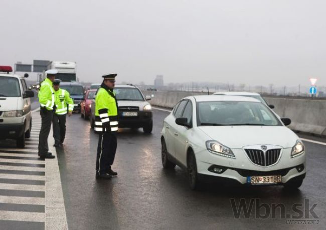 Vodiči pozor, na diaľnici do Žiliny sa môžu tvoriť kolóny