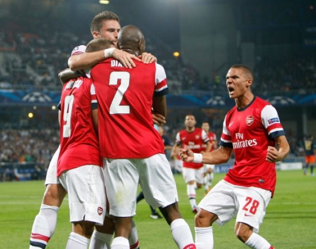 Arsenal zabojuje proti Manchestru City o šancu na titul