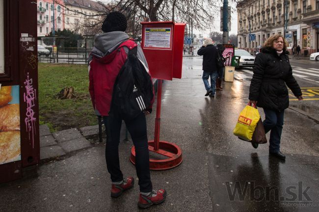 Časť Šafárikovho námestia uzavrú, cestári zariadia obchádzku