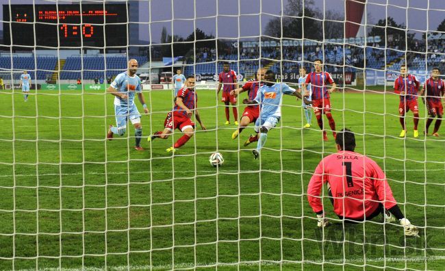 Slovan zdolal Senicu, gólovo kraľoval Vittek