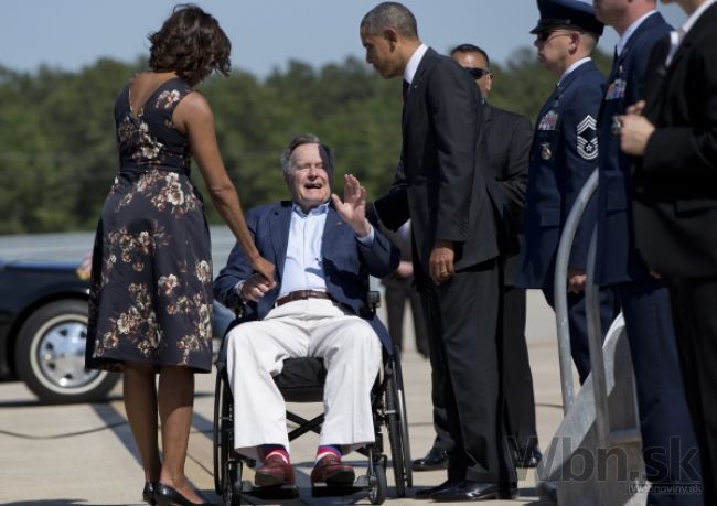 Obamu na letisku v Houstone prekvapil George Bush senior