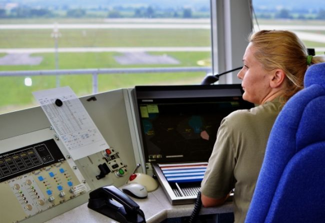 Školu majú pred zbúraním zachrániť budúci letci