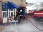 Video: Lietajúci hasič z Ruska