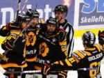 Skelleftea obhájila titul, hokejistom pribudne tretia trofej