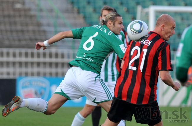 Video: Gól slovenského futbalistu Macka je hitom internetu