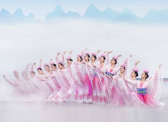 Predstavenie klasického čínskeho tanca Shen Yun vo Viedni