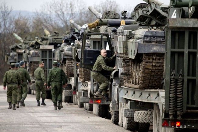 Ukrajinská armáda bude bojovať, ak Ruské jednotky prekročia hranicu