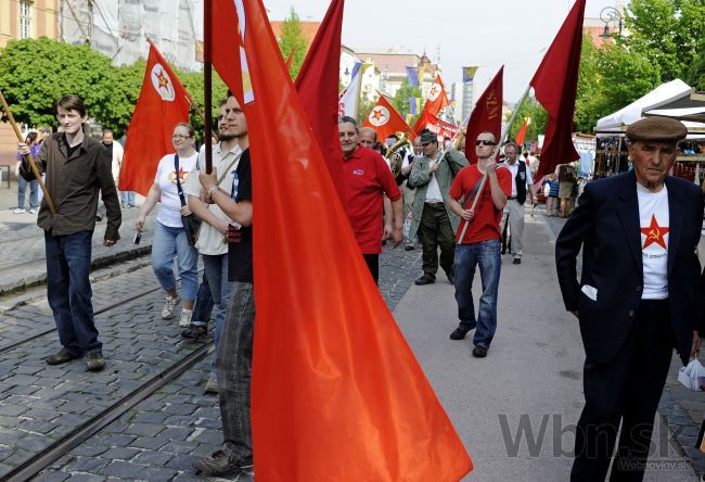 Prvomájové sprievody sledovala Štátna bezpečnosť