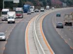 Šoféri pozor, na diaľnici D1 v Bratislave obmedzia rýchlosť