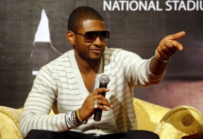 Usher zverejnil videoklip k piesni Good Kisser