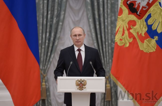 Putin ocenil novinárov, 'objektívne informovali' o Ukrajine