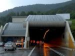 Cestári potešili vodičov, tunel Branisko otvorili skôr