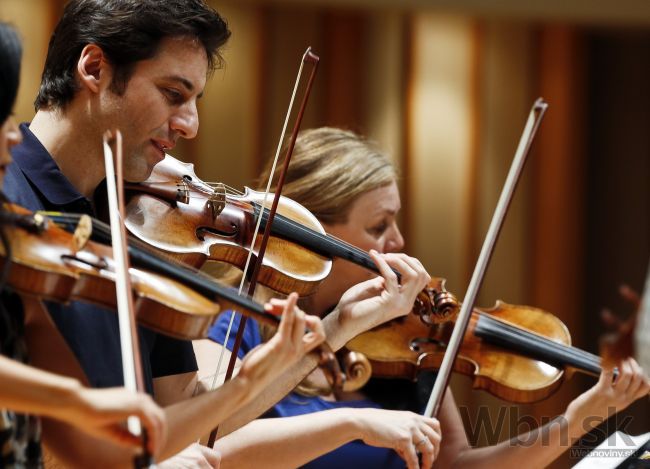 Slovenský orchester hral v čínskej pôrodnici, bol i prídavok