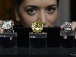 Vzácny diamant predali na aukcii v Ženeve za takmer 12 miliónov eur