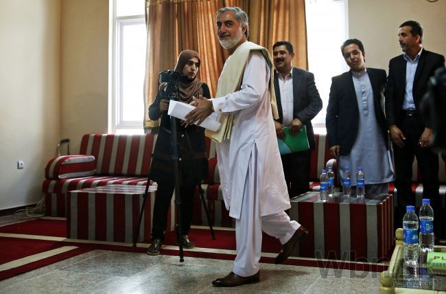 O afganskom prezidentovi sa rozhodne až v druhom kole