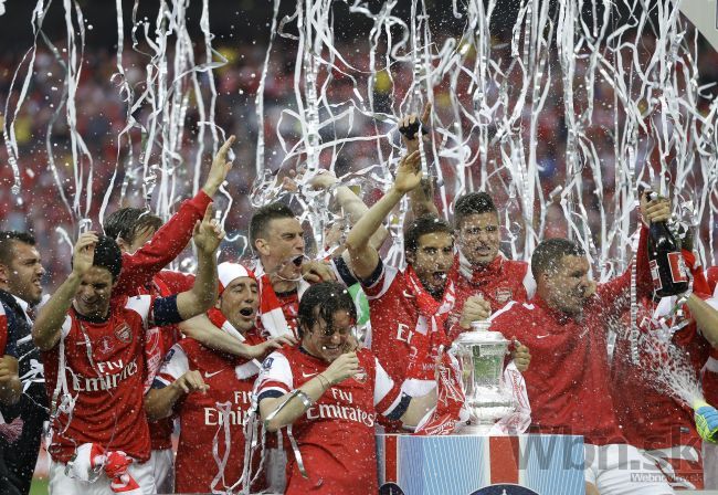 Video: Arsenal ukončil deväťročné obdobie bez trofeje